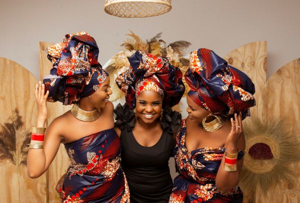 Découvrez l’élégance des vêtements et accessoires africains